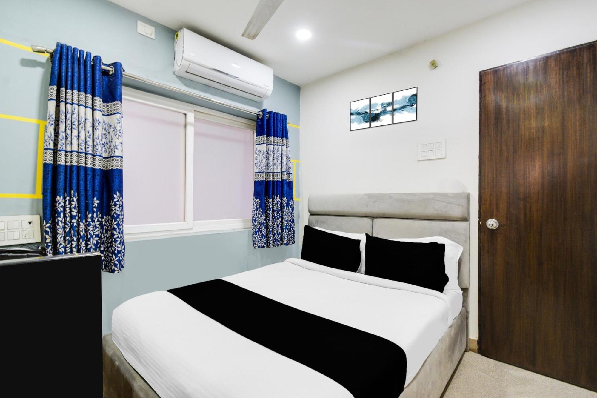 Super Townhouse Madhapur 100 Feet Road Formerly Jkc Grand Hajdarábád Exteriér fotografie